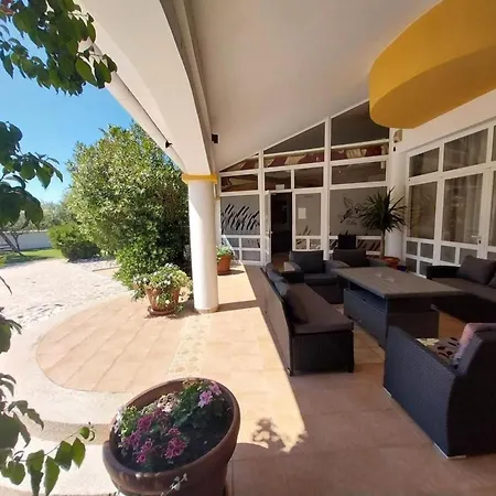 Vedorna Grosses Wellness-haus In Strandnaehe- By Interhome Vakantiehuis *