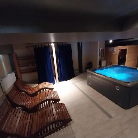 Vedorna Grosses Wellness-haus In Strandnaehe- By Interhome * Pomer